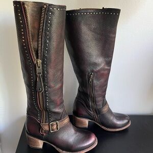 Freebird Carson Wine size 7